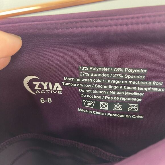 Zyia Active Women's Purple Side Pocket Cropped Capri Leggings Size 6-8 - Picture 5 of 5